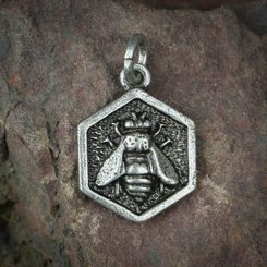 ABEILLE, pendentif, zinc argent antique