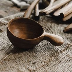 Wooden measuring cup - bowl