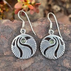 Coquillage avec Moldavite, Prague Art nouveau, boucles d'oreilles argent 925