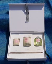 Oriental Lily Votive Candles and Reed Diffuser - Gift Box