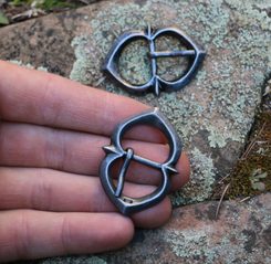 HISTORICAL BUCKLE VI, colour brass