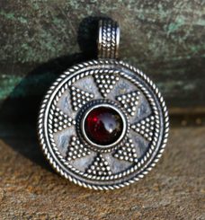 Moldavite, argent