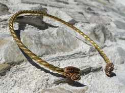 CELTIC BOAR, bracelet, bronze