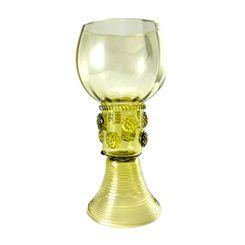 Bière Römer, verre renaissance, verre vert historique