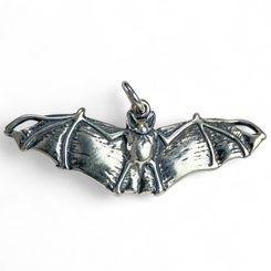 NOCTOR - bat, pendant, silver