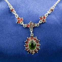 KAZI, silver necklace, moldavite, garnet