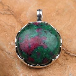 GOTLAND pendant, Ruby-Zoisite and silver