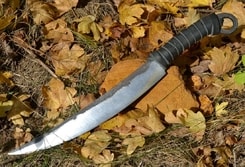 Lange keltische Messer, scharf