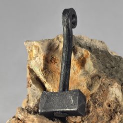 URUZ, Fer, forgé, pendentif