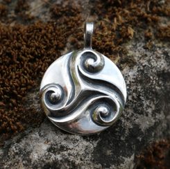 CELTIC TRISKELE, silver pendant