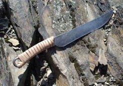 La Tene LONG COUTEAU