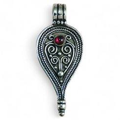ROMAN PENDANT, II. Century, sterling silver