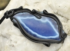 AGATE PENDANT blue