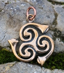 Celtic Triskelion, La Tene Age, bronze pendant