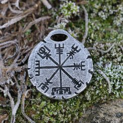 VEGVISIR, Icelandic Rrunes, pendant, zinc