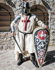 TEMPLAR GRANDMASTER, costume - COSTUME RENTAL