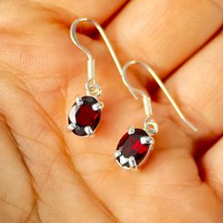 ANTICA ROMA, sterling silver earrings with a gem