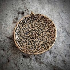 SPARTAN SHIELD, Pendant, zinc