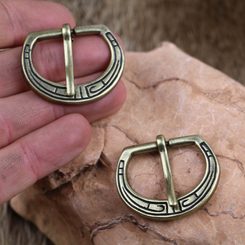 Belt Buckle, England, XVI. century antique brass