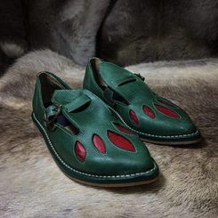 BAMBERG, medieval shoes, green