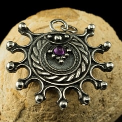 DEVANA, amulette solaire slave, Argent - améthyste