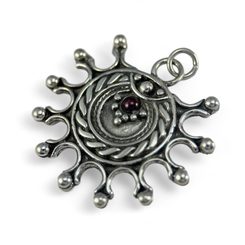 TRIQUETRA - collier, argent, grenat
