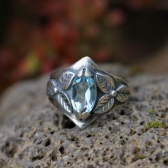 SHAMROCK - bague, topaze, argent