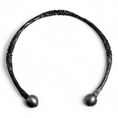 ISARNO, forged celtic torques