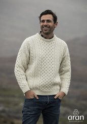 IRISH Natural Wool Traditional Aran Sweater white