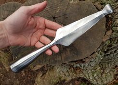 Gáe Bulg, Irish Spear etched