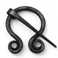 Forged cloak brooch
