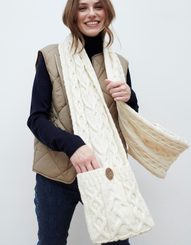 Scarf with pockets, Irish wool. Aran