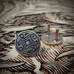 VALKNUT, viking pendant, bronze