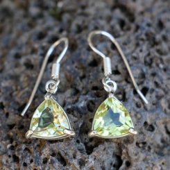 TRIANGULAR, silver earrings with citrine