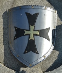 GOTHIC, decorative shield with the cross