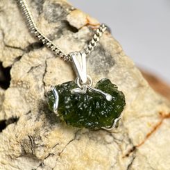 UROBOROS, silver pendant, moldavite Ag 925