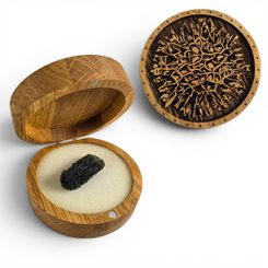 Boîte en bois pour moldavites avec fermeture magnétique
