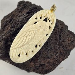 ALGIZ RUNE, pendentif en bois de cerf