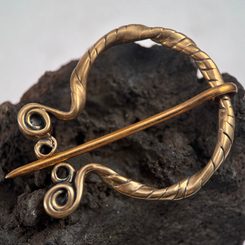 SCOTTISH THISTLE, bronze brooch