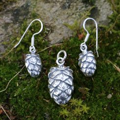 HOPS - Hop Cone, set of pendant and earrings, silver