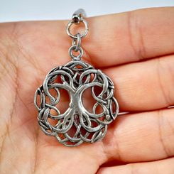 Celtic goddess keychain, zinc antique silver