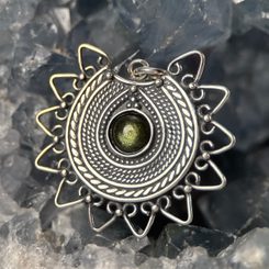 Großmährischer ring, Silber und Moldavit