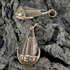 Trilobit-Anhänger aus Bronze