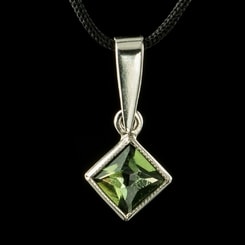 NEREA, pendentif moldavite, argent 925