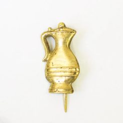Pitcher, medieval pilgrim badge