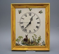 Wall clock 25x30cm doe