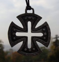 TEMPLAR CROSS, pendant