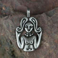 CELTIC GODDESS, zinc pendant, antique silver