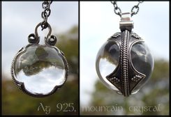 GOTLAND CRYSTAL BALL PENDANT