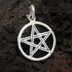 PENTAGRAM - petit pendentif en argent